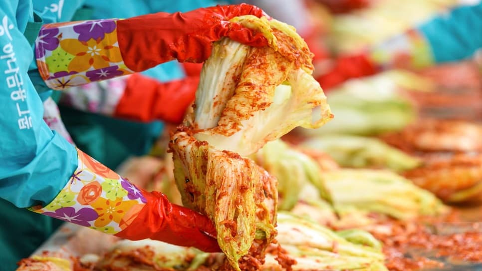 Trải nghiệm làm kimchi Hàn Quốc