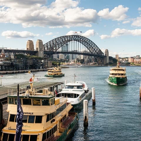 ÚC: SYDNEY - MELBOURNE: RỰC RỠ SẮC MÀU