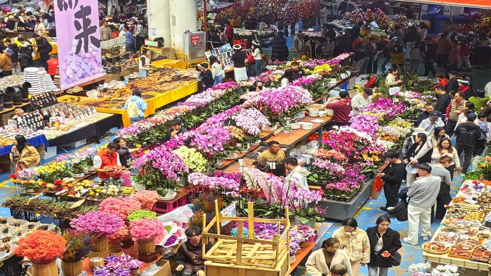 Chợ hoa Đấu Nam