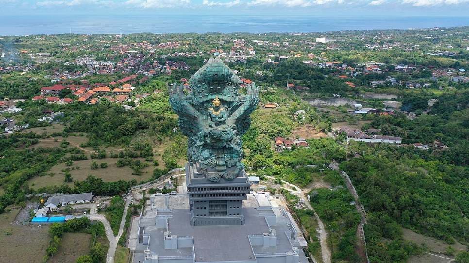 Công Viên Văn Hóa Garuda Wisnu Kencana 