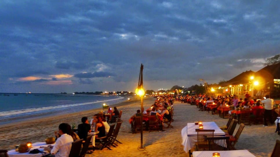 Bãi biển Jimbaran