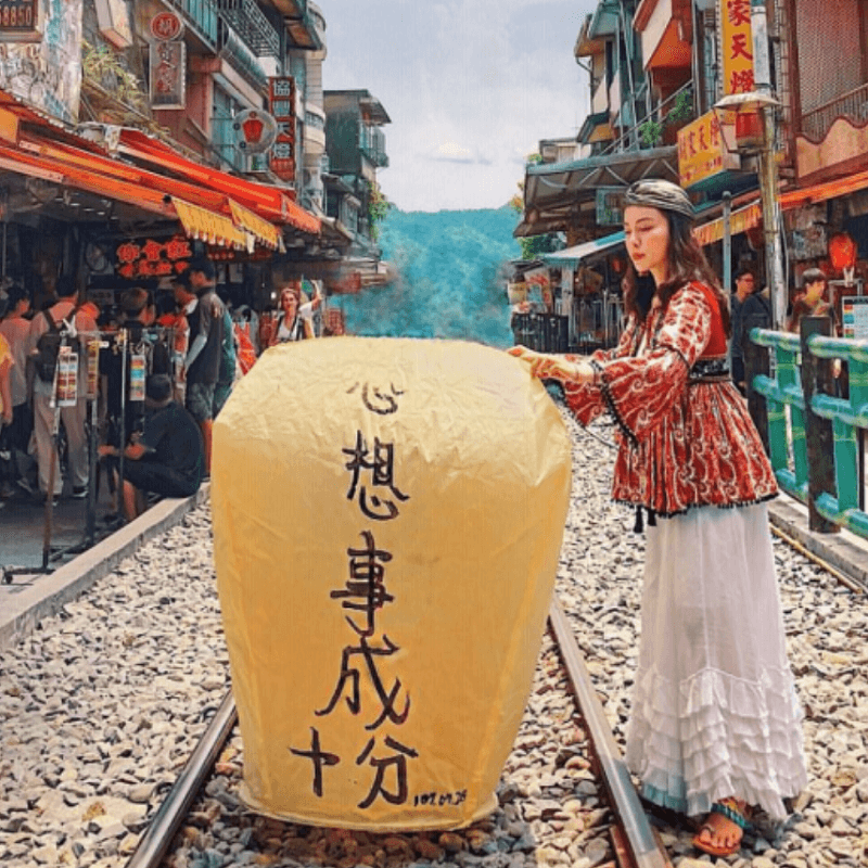 BAY CAO CẤP (JX) - ĐÓN THU VÀNG ĐÀI LOAN
