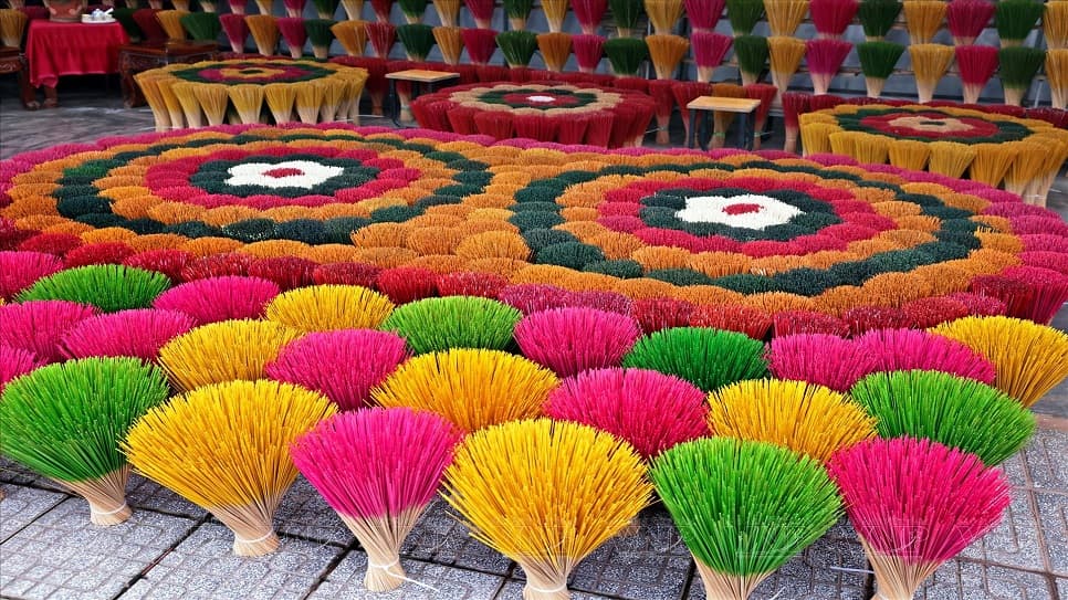 Làng nghề làm hương