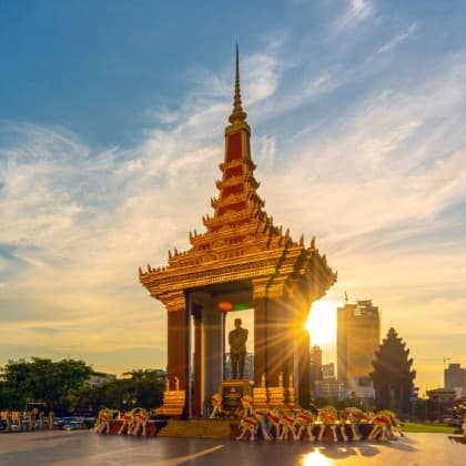 CAMPUCHIA - ĐẤT NƯỚC CHÙA THÁP KỲ BÍ