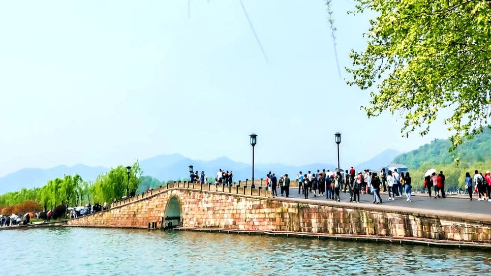 Đoạn Kiều - Tây Hồ