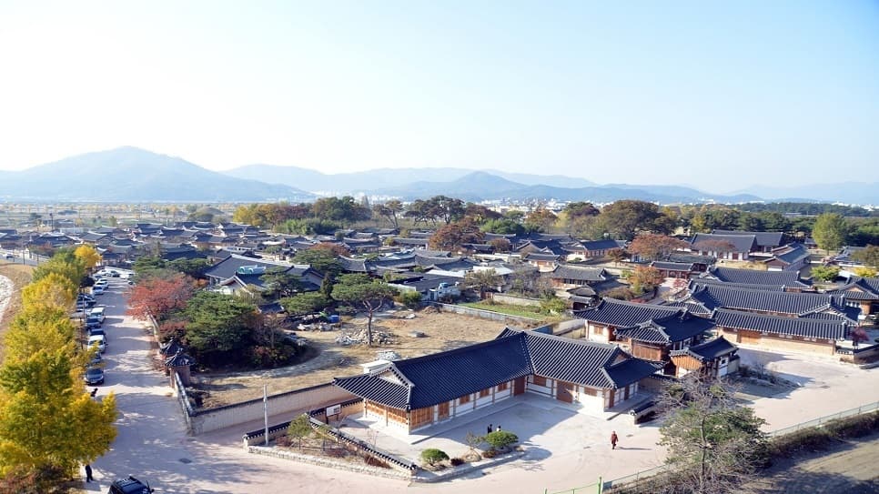 Làng truyền thống Gyeongju Gyochon nhìn từ trên cao