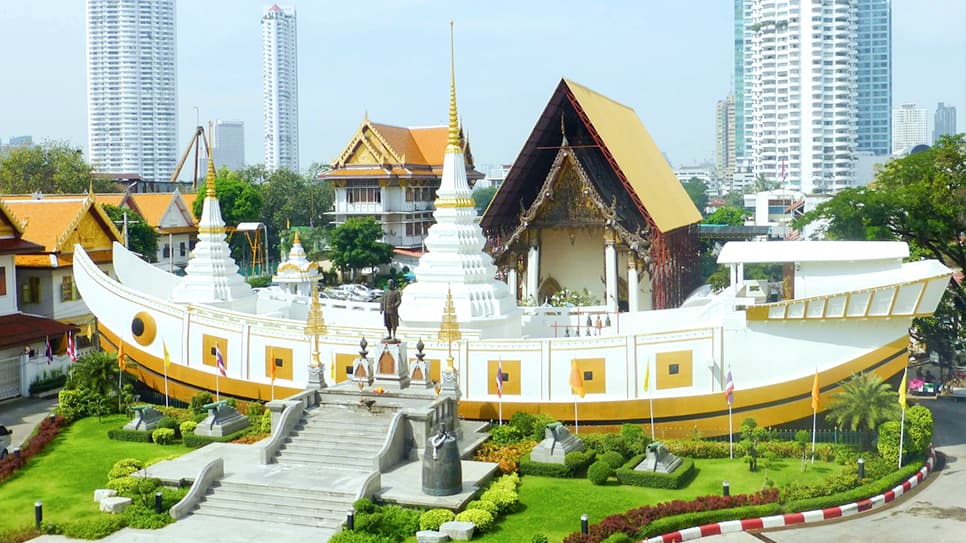 Chùa Thuyền - Wat Yannawa