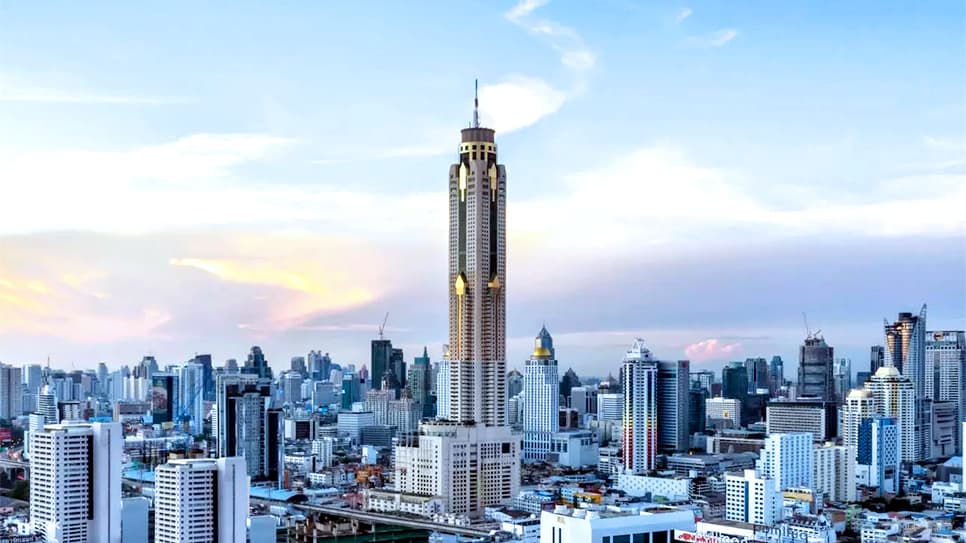 Quý khách dùng bữa trưa buffet cao cấp ở Baiyoke Sky