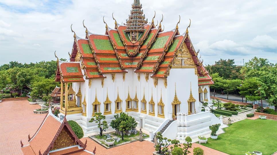 Cung Điện Dusit Prasat Palace