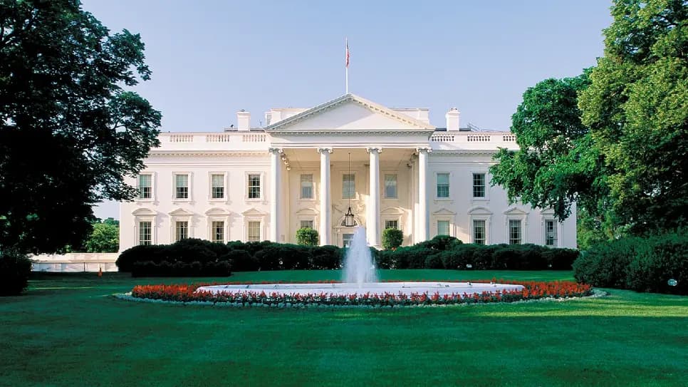 Nhà Trắng “White House”