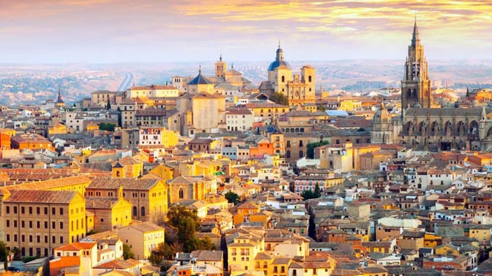 Tham quan khu trung tâm phố cổ và trải nghiệm tắm hơi tại Granada