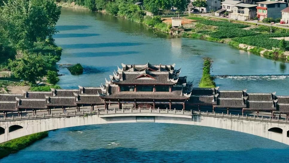 Hoàng Long Tây Cổ Trấn