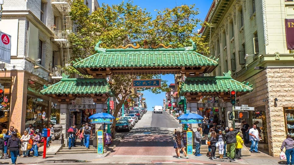Khu phố Tàu Chinatown